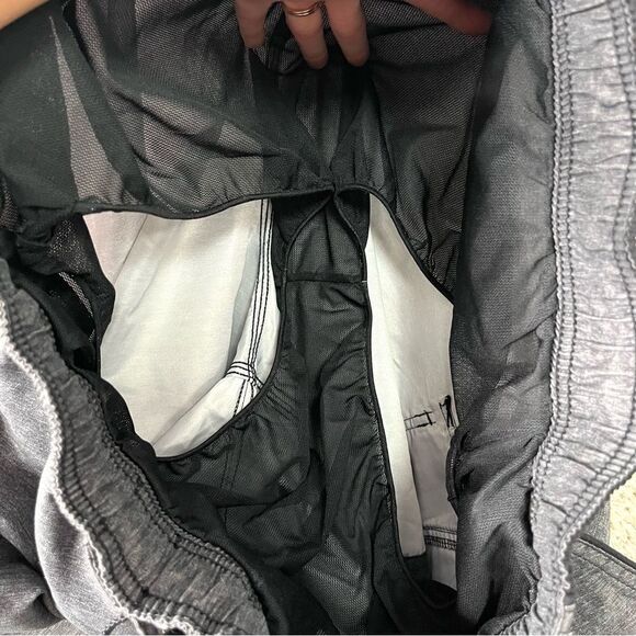 Speedo Swim Trunks Men’s XXL Marina Gray & Black Sport Volley Quick-Drying - Picture 6 of 8